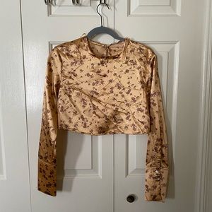 NWOT ZARA Cropped Long Sleeve Blouse